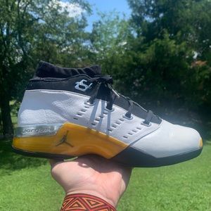 Jordan 17 Lightning